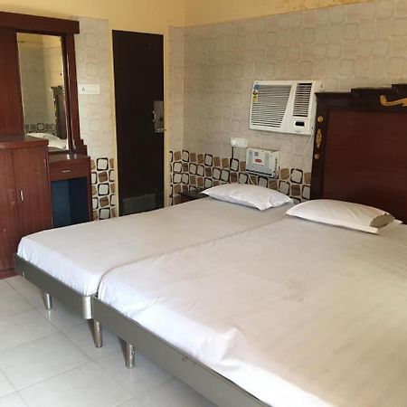 Hotel Maa Kamakhya Puri Zewnętrze zdjęcie