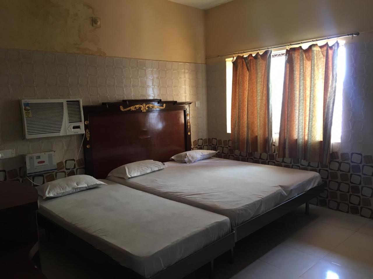 Hotel Maa Kamakhya Puri Zewnętrze zdjęcie