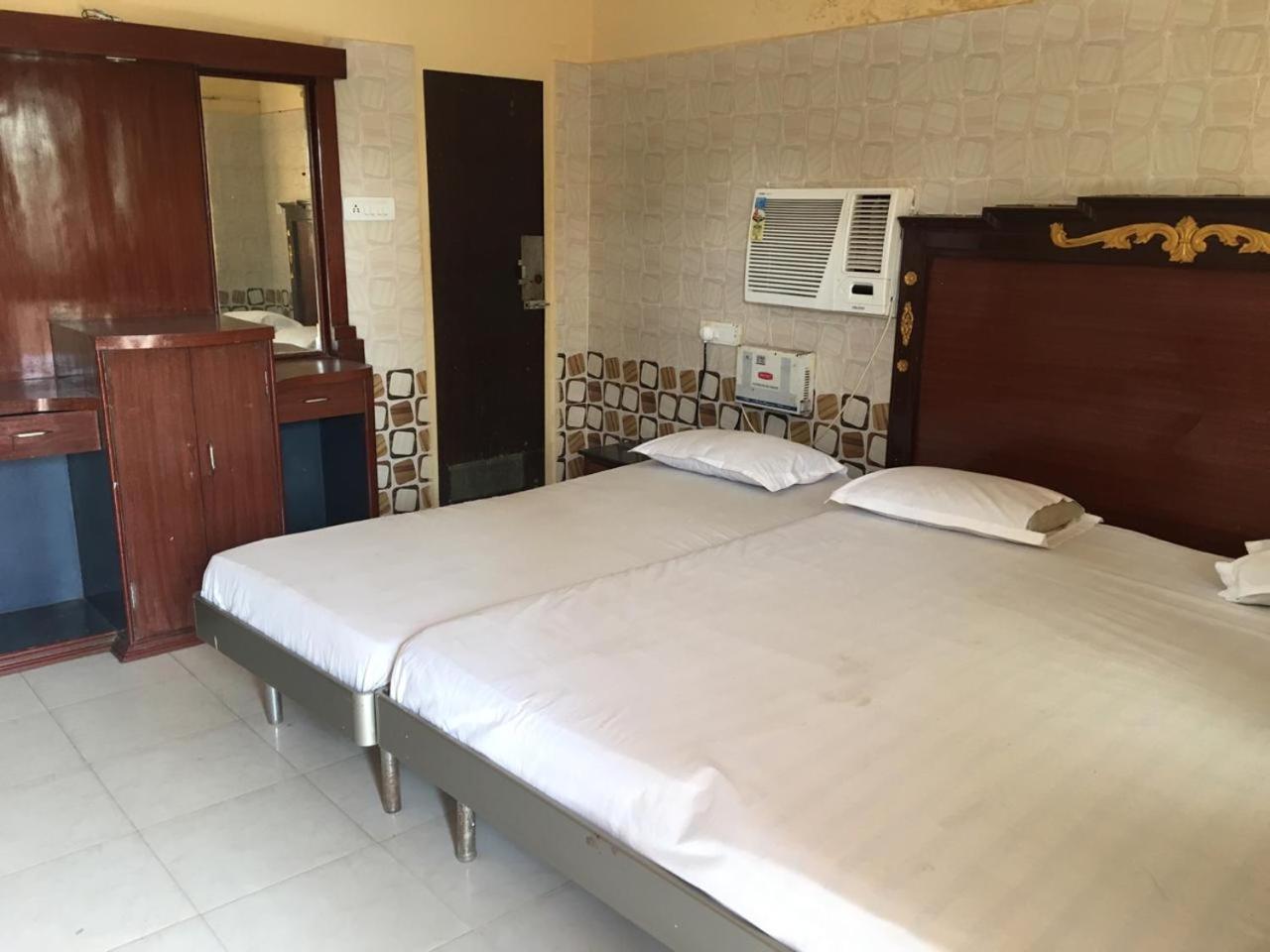 Hotel Maa Kamakhya Puri Zewnętrze zdjęcie