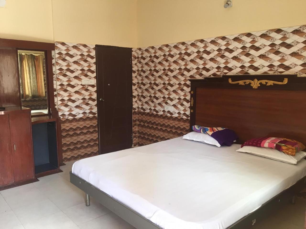 Hotel Maa Kamakhya Puri Zewnętrze zdjęcie